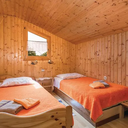 Dom wakacyjny Pet Friendly In With Wifi Mošćenička Draga