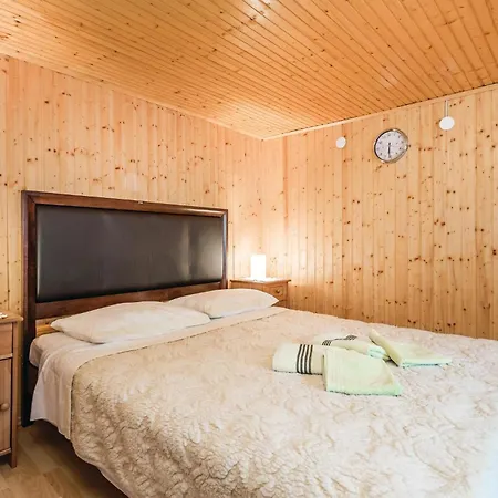 Pet Friendly In With Wifi Mošćenička Draga