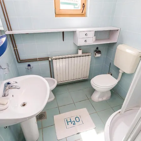 Pet Friendly Home In Moscenicka Draga With Wifi